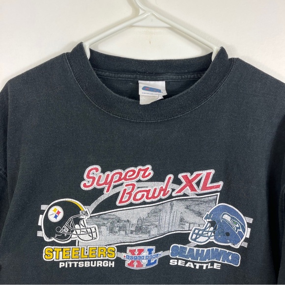 Pittsburgh Steelers Tshirt NFL Black Size XL Super Bowl XL Seahawks Distressed - Picture 5 of 14